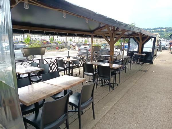 Commerce à vendre à Châteaulin (29150) - Finistère