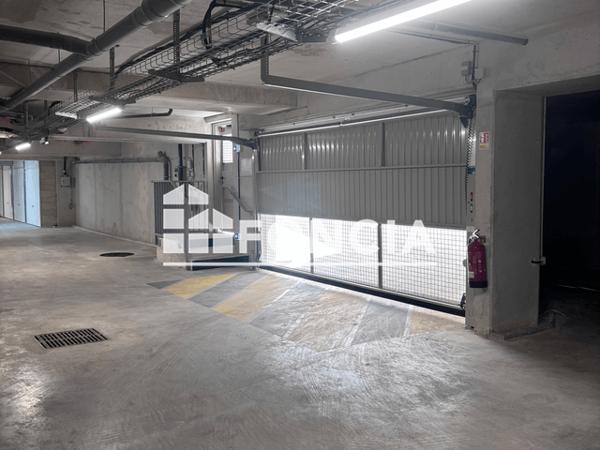 Location Parking - Le Pradet 83220