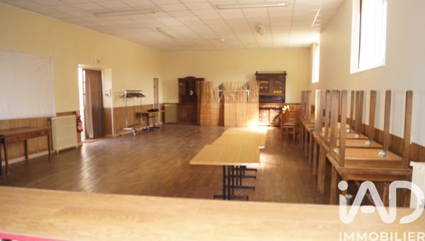 Immeuble à vendre 638 m² Cérans-Foulletourte