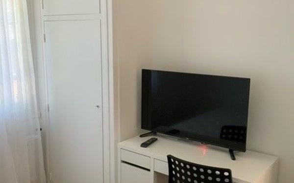 Maison à louer    2 pièces • 269,46 m2 Sainte-Geneviève-des-Bois
