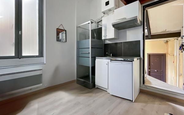 Appartement à vendre    3 pièces • 27 m2 Béziers