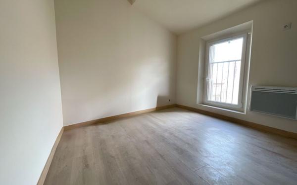 Appartement à vendre    3 pièces • 27 m2 Béziers