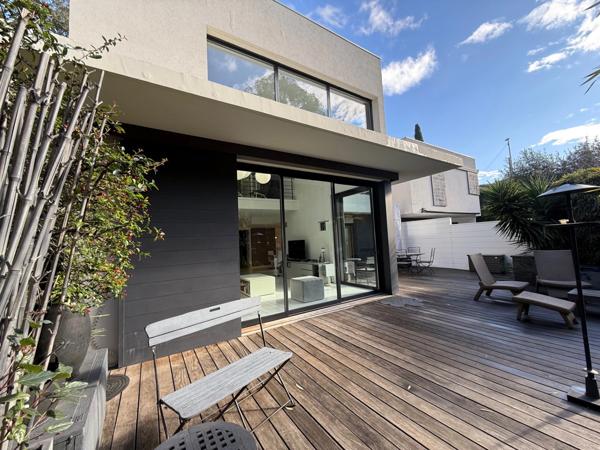 Maison contemporaine à vendre à SAINT RAPHAEL (83)