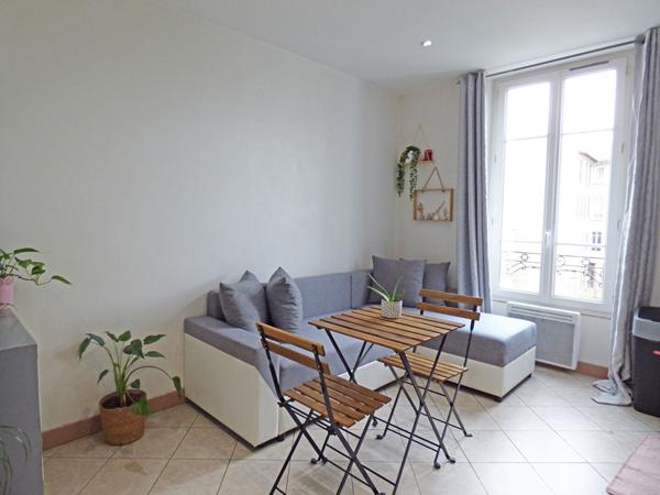 Appartement Neuilly Sur Marne 2 pièce(s) 28 m2