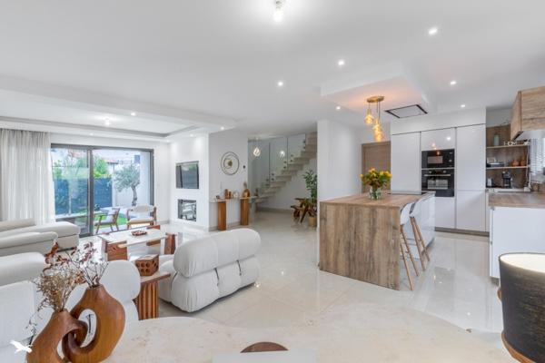 Maison à vendre |  Castelnau-le-Lez |  6 pièces | 138 m²