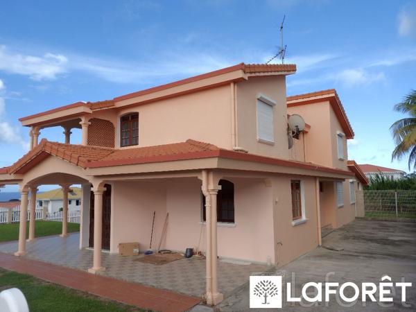 Achat maison Basse-Pointe - 7 pièce(s) - 198 m² - 398 000 €