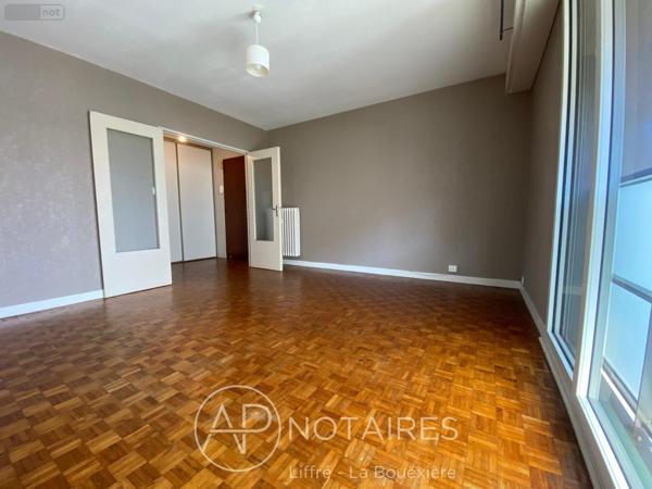 Appartement à louer à Rennes en Ille-et-Vilaine (35000), ref : LA2075-APNOTAIRES