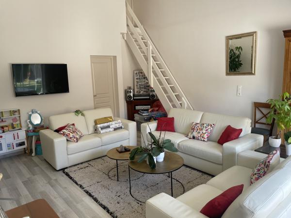 Poitiers (86000) MIGNE-AUXANCES Maison Contemporaine 5 Chambres avec Piscine et Grand Jardin arboré !