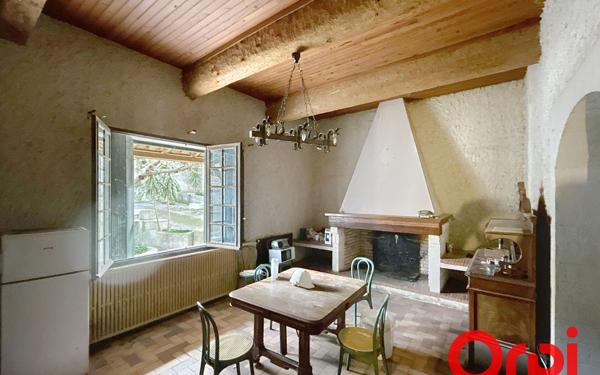 Maison à vendre    10 pièces •  Teyran