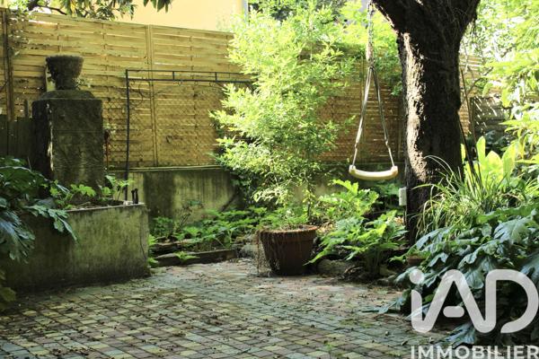Appartement à vendre 7 pièces 145 m² Nîmes