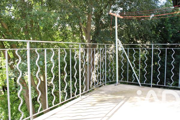 Appartement à vendre 7 pièces 145 m² Nîmes