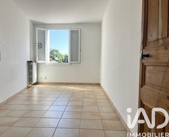 Appartement à vendre 7 pièces 145 m² Nîmes