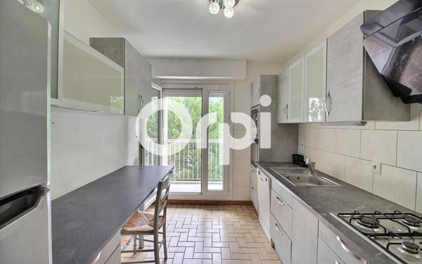 Appartement à vendre    3 pièces • 60 m2 Marseille 10