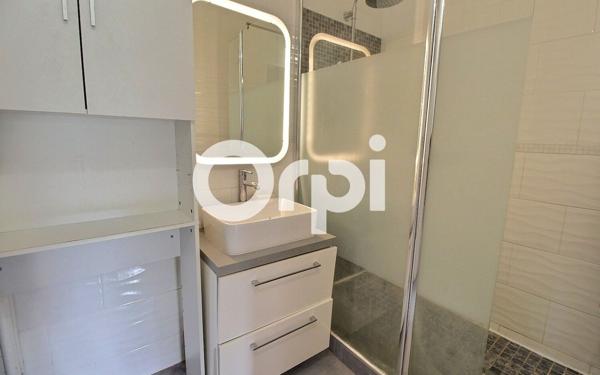 Appartement à vendre    3 pièces • 60 m2 Marseille 10