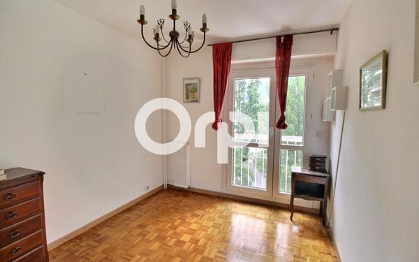 Appartement à vendre    3 pièces • 60 m2 Marseille 10