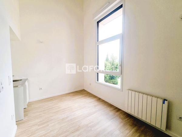 Location appartement Saint-Ouen-l'Aumône - 1 pièce(s) - 17 m² - 580 €/mois