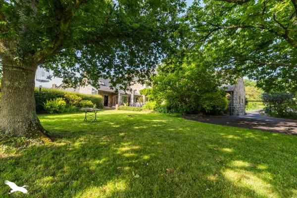 Maison à vendre |  Ploumilliau |  9 pièces | 193 m²