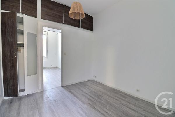 Appartement T2 à vendre  2 pièces - 29,59 m 2   BORDEAUX  - 33