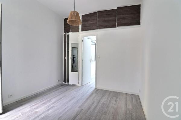 Appartement T2 à vendre  2 pièces - 29,59 m 2   BORDEAUX  - 33
