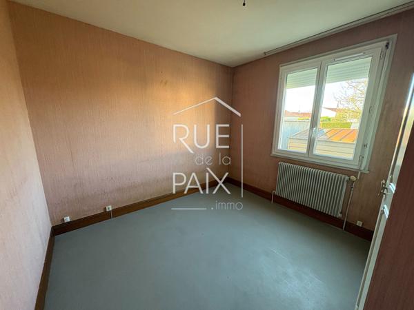 86200 LOUDUN Maison Loudun 6 pièce(s)