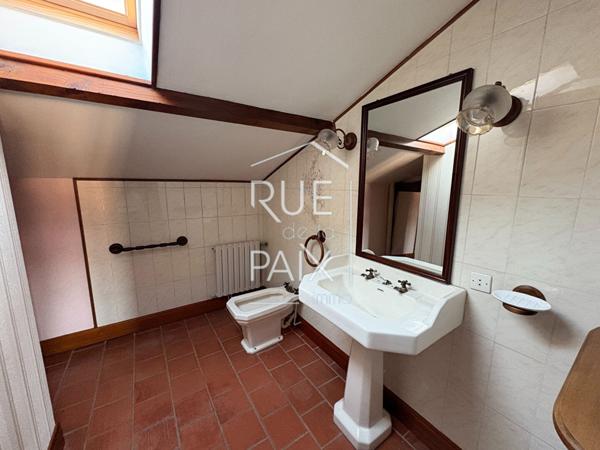 86200 LOUDUN Maison Loudun 6 pièce(s)