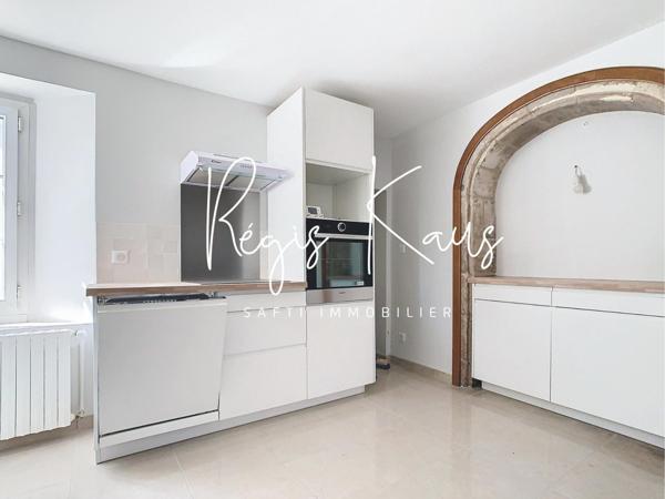 Maison bourgeoise entièrement rénovée hyper centre de Luçon