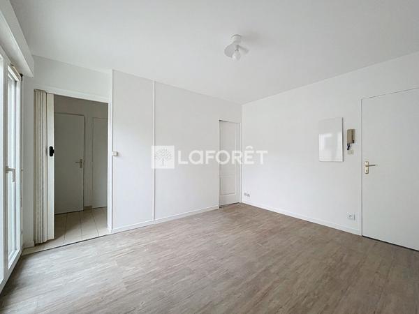 Location appartement Mennecy - 1 pièce(s) - 21 m² - 630 €/mois