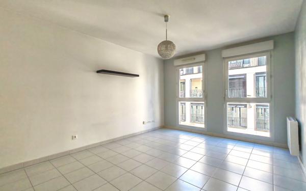 Appartement à vendre    2 pièces • 41,42 m2 Lyon 3