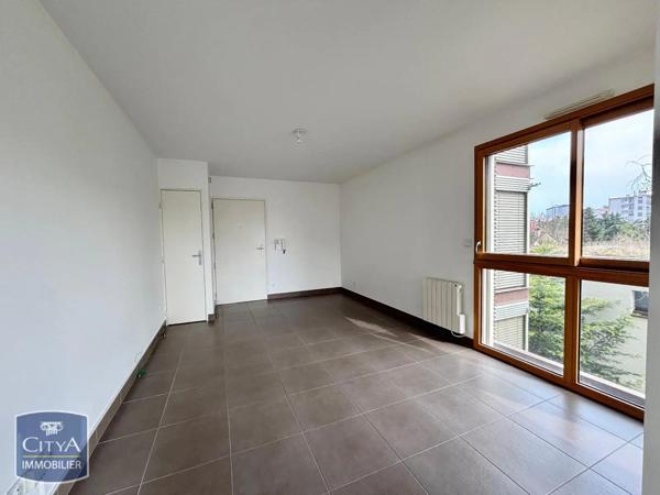 Appartement à louer 2 pièces 46.12m²