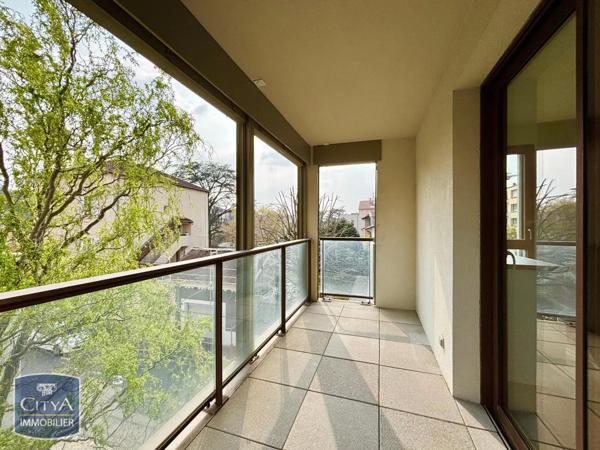 Appartement à louer 2 pièces 46.12m²