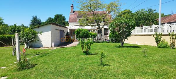 Vente
                Maison98,35 m² - 5 Pièces -
                    CHAMPVOUX (58400)