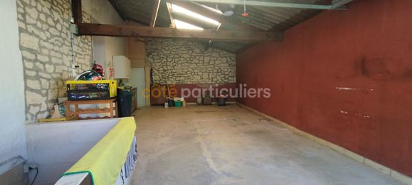 Vente
                Maison98,35 m² - 5 Pièces -
                    CHAMPVOUX (58400)