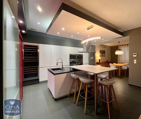Maison à louer 4 pièces 94.1m² Carcassonne (11000)