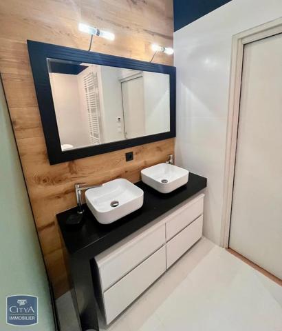 Maison à louer 4 pièces 94.1m² Carcassonne (11000)