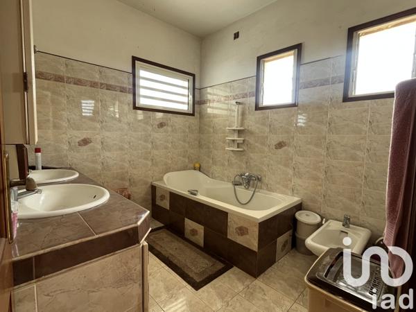 Maison à vendre 4 pièces 183 m² Saint-Paul