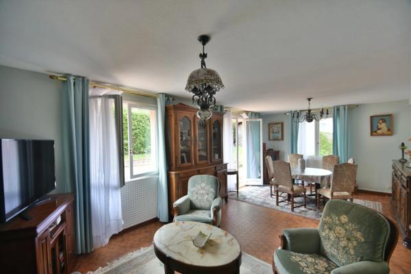 LA CLAYETTE - maison 5 piéces - 105 m2 - terrain 800m²