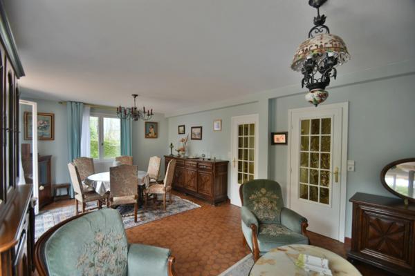 LA CLAYETTE - maison 5 piéces - 105 m2 - terrain 800m²