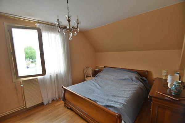 LA CLAYETTE - maison 5 piéces - 105 m2 - terrain 800m²