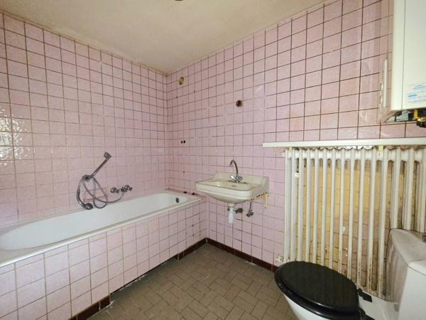 Exclusivité — Maison familiale de 220 m2 environ avec jardin