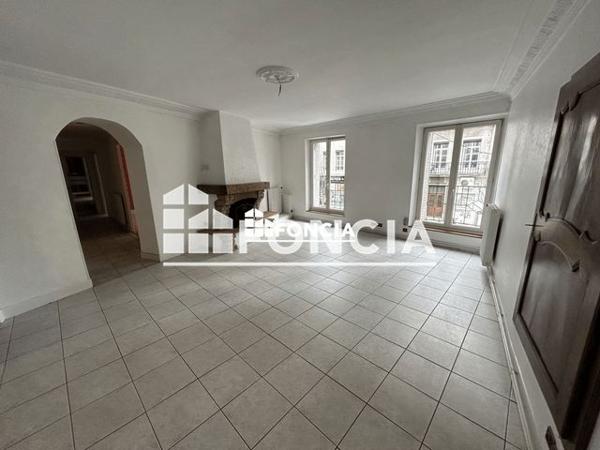 Location Appartement 5 pièces 121.72 m² - 12 RUE LESDIGUERES Grenoble 38000