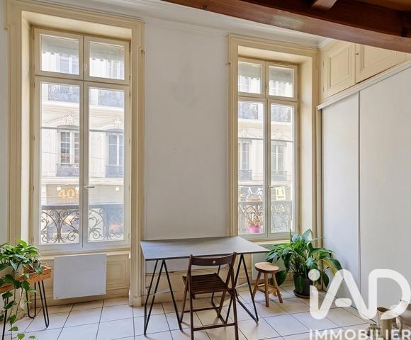 Appartement à vendre 2 pièces 48,4 m² Lyon 1