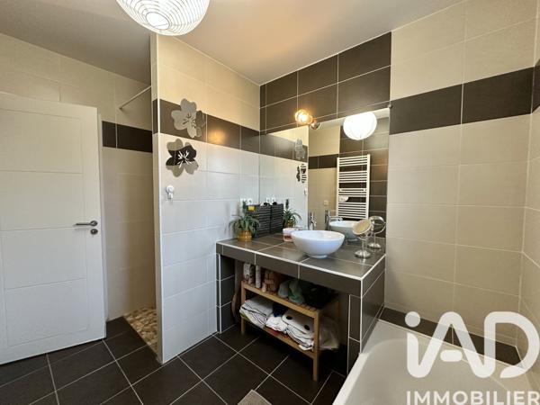 Maison à vendre 4 pièces 109 m² Carbon-Blanc