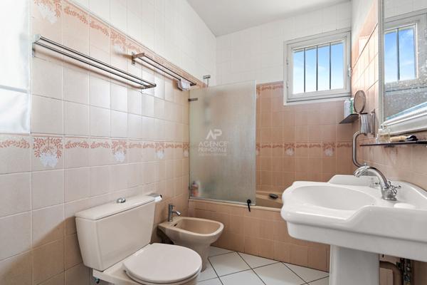 Maison Saint Germain En Laye 7 pièces 185 m2 €1 352 000 ** - Référence 18120