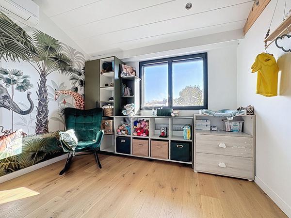 Maison recente a vendre a LA VARENNE - 3 chambres, garage, terrasse et jardinet.