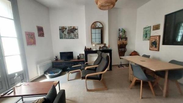 Immeuble de rapport - 3 appartements et un local commercial