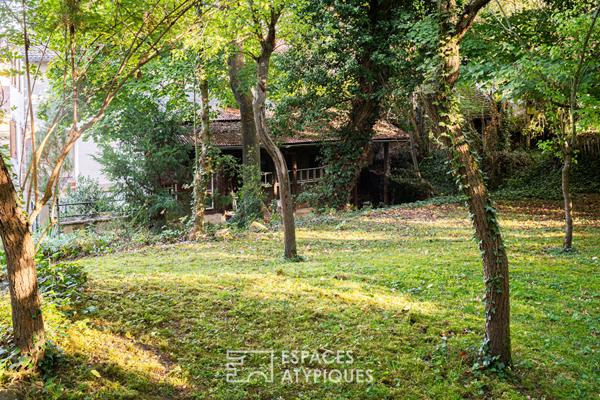 Maison à rénover et son vaste terrain avec verger