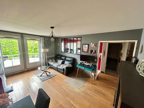 Appartement Carrieres Sous Poissy 3 pièce(s) 63.64 m2 €229 000 ** - Référence 8951