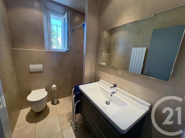 Maison à vendre  7 pièces - 160 m 2   SIX FOURS LES PLAGES  - 83