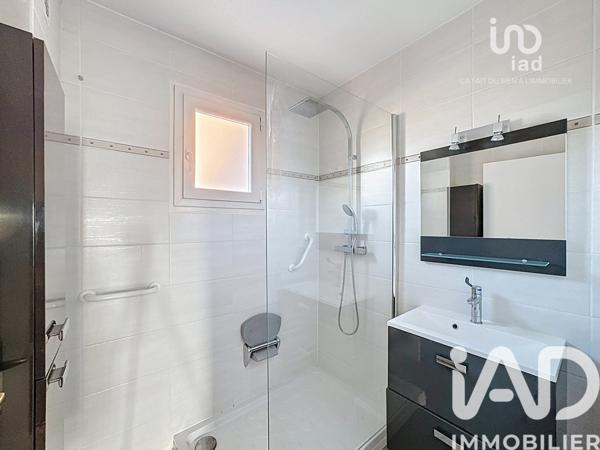 Location appartement 3 pièces 66 m² Port-de-Bouc