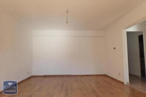 Appartement à louer 3 pièces 66.25m² Chambéry (73000)
